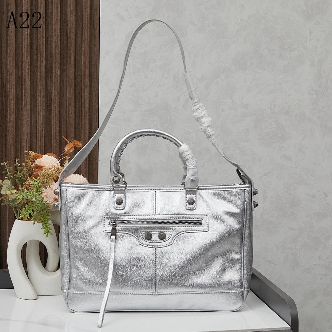 A22 Silver Metallic Tote Bag #634