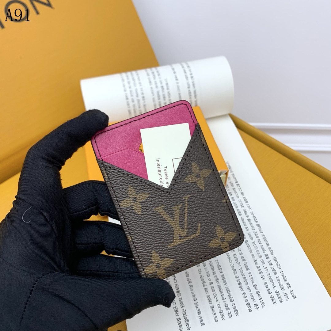LVutton + A91 + Card Holder #5883