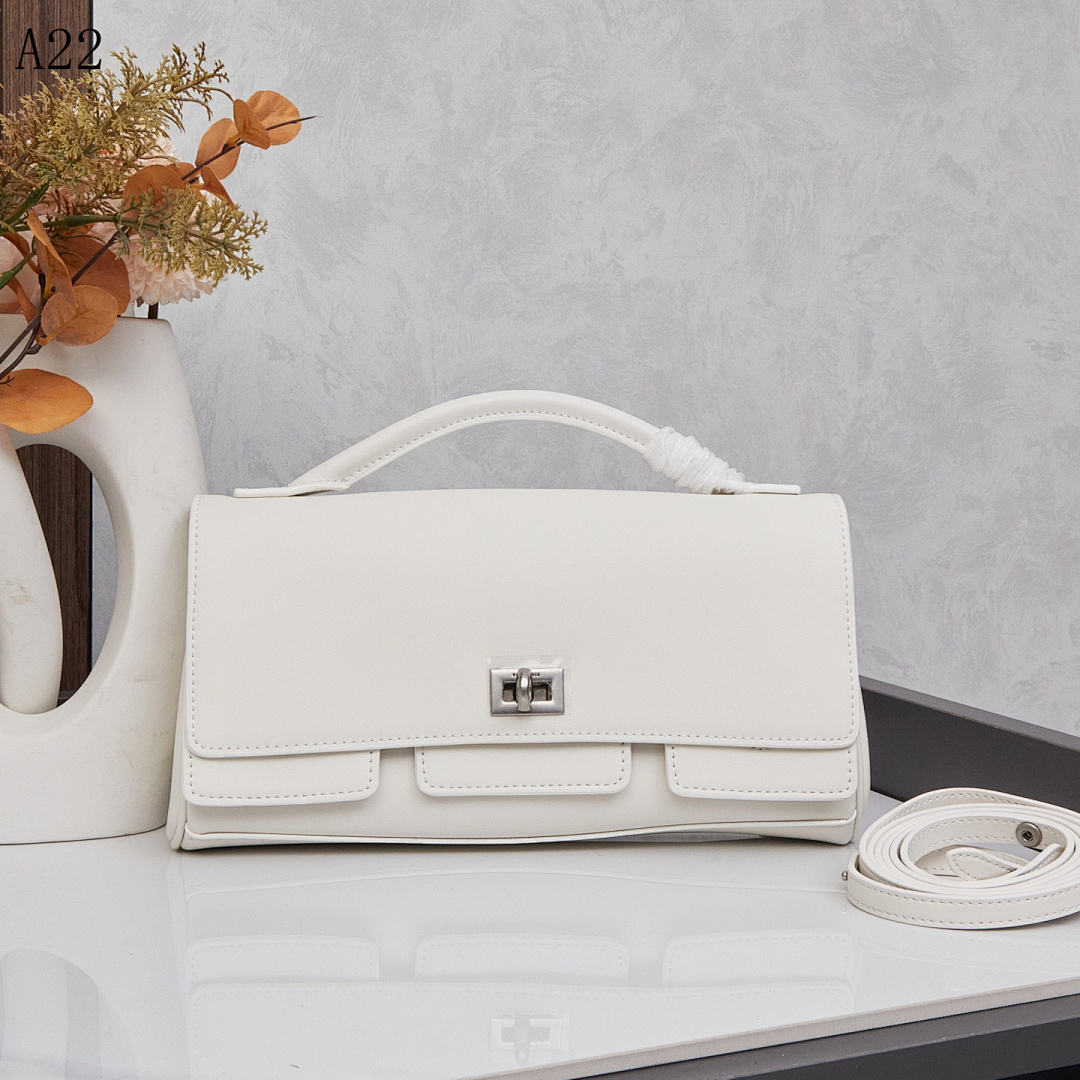 A22 White Classic Flap Bag #626
