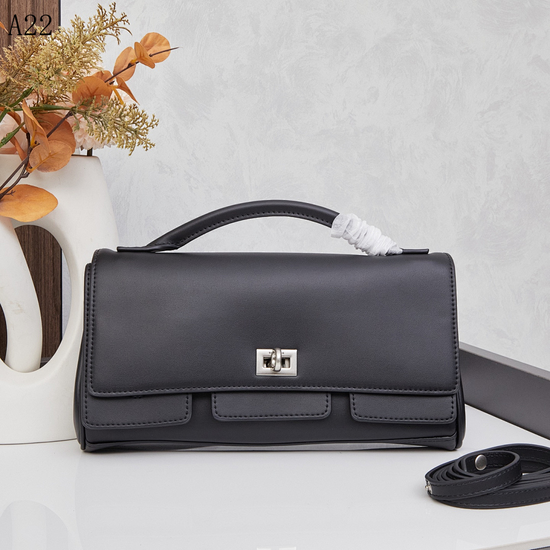 A22 – Elegant Black Leather Clutch Bag #625