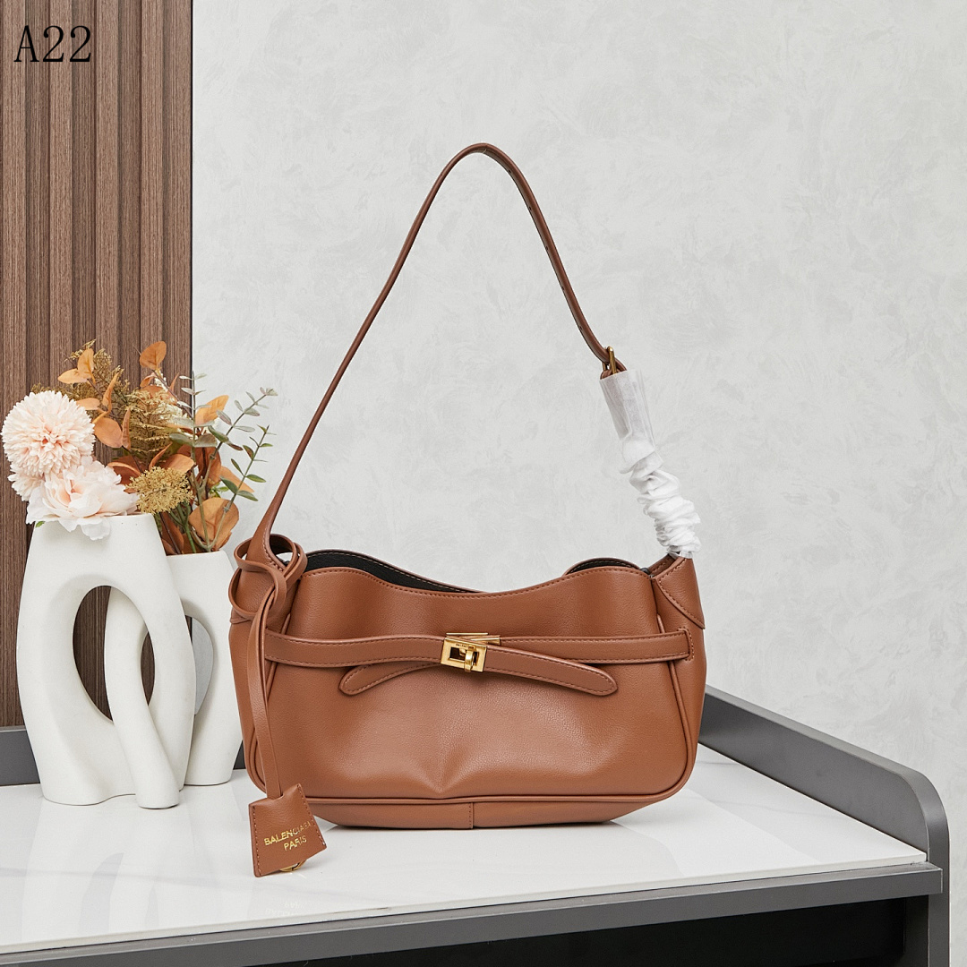 Balensiaga – A22 – Everyday Hobo Bag #580