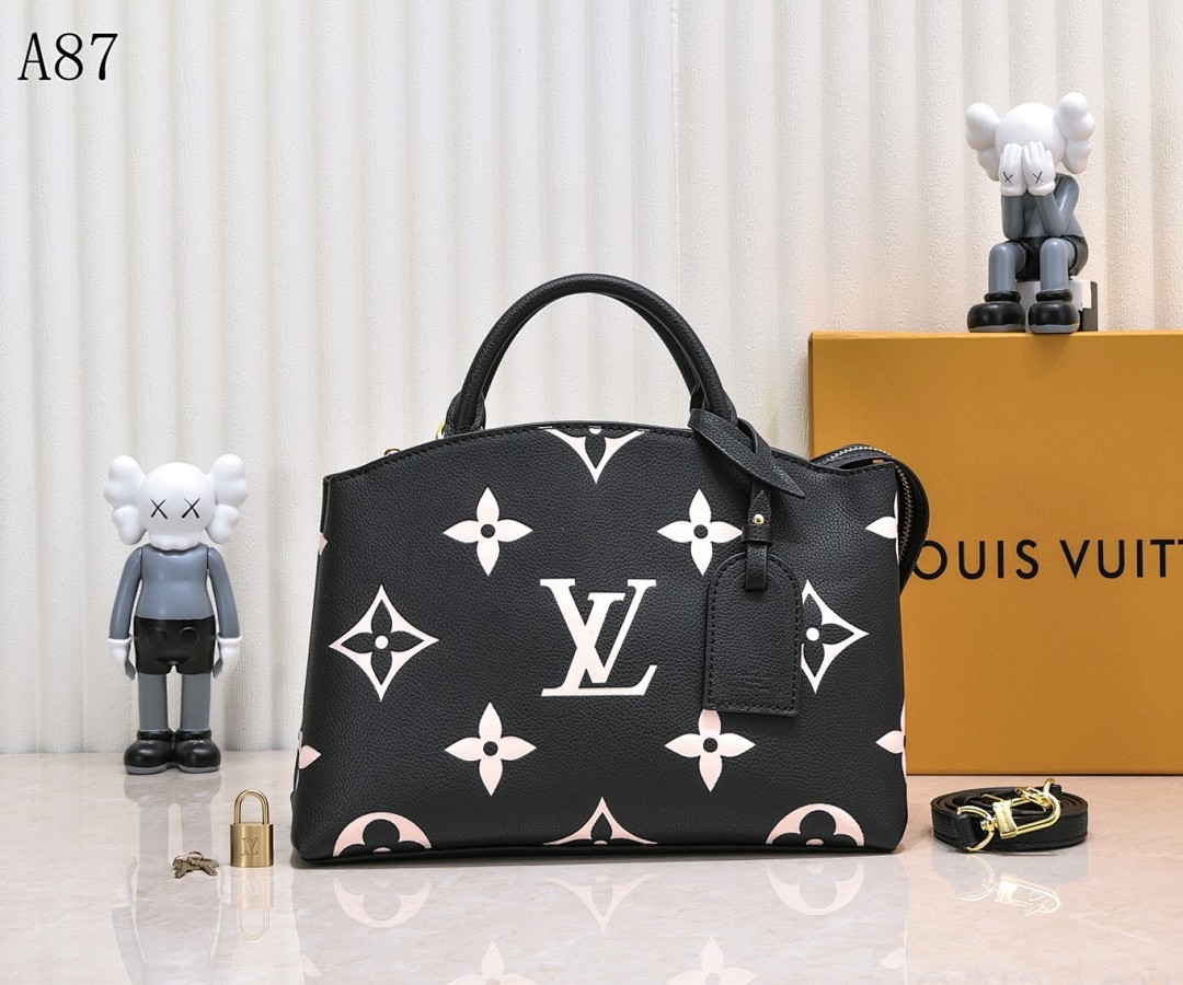LVutton A87 Monogram Bag #3933