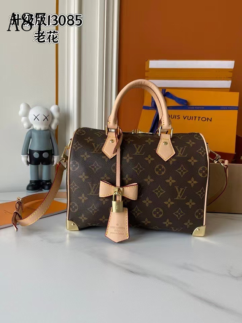 LVutton I3085 Speedy Bag #4388