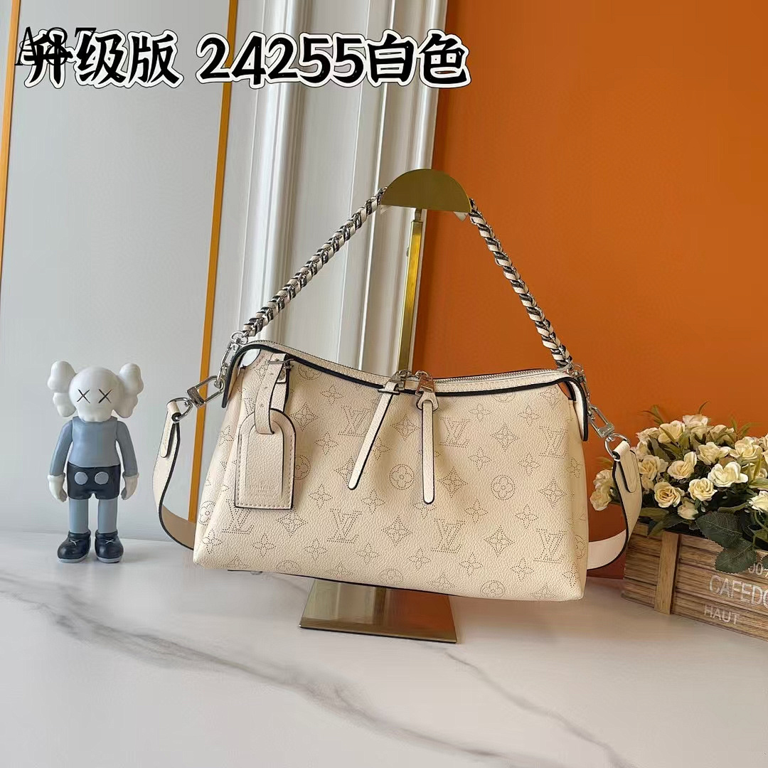 LVutton 24255 White Bag #4553