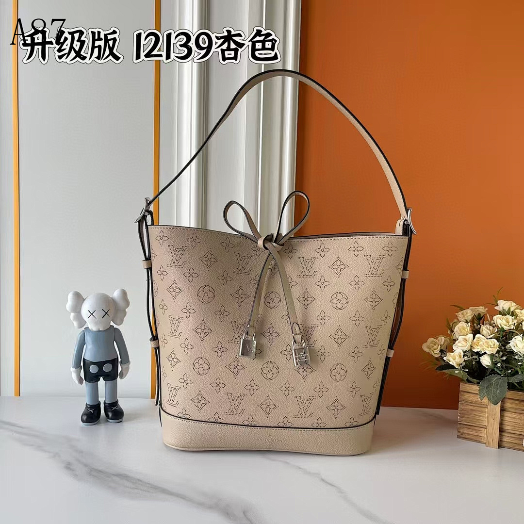 LVutton + A87 + Bucket Bag #4290 1 LVutton + A87 + Bucket Bag #4290