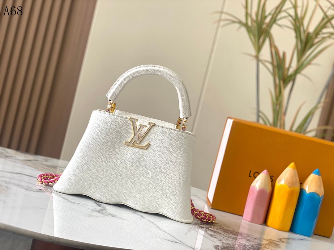 LVutton + A68 + Capucines Mini Bag #3938