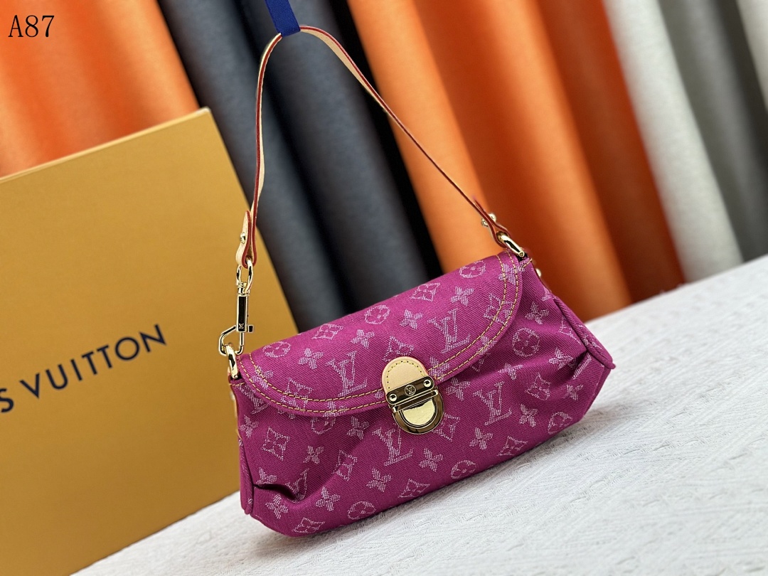 LVutton A87 Pochette #4606