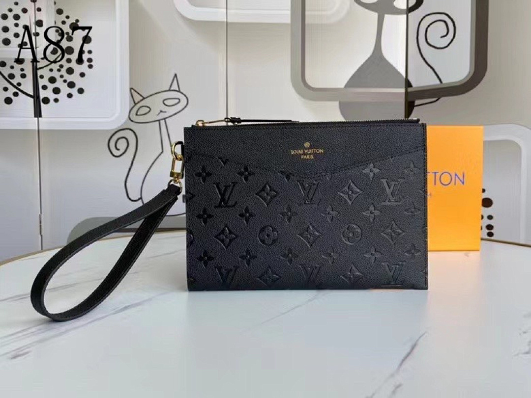 LVutton + M60174 + Pochette Accessories #4225 1 LVutton + M60174 + Pochette Accessories #4225
