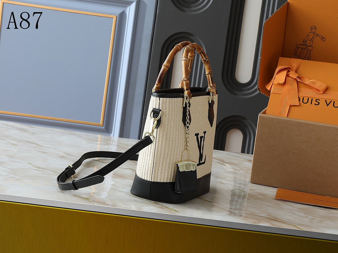 LVutton + A87 + Bamboo Tote Bag #4755