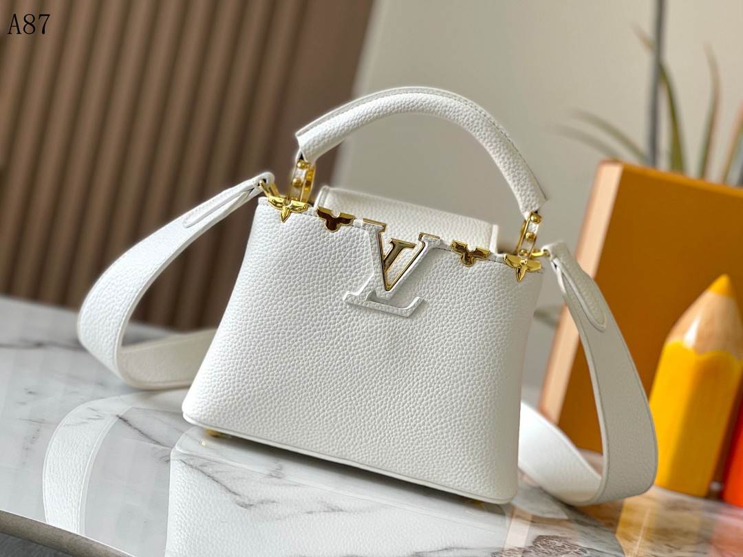 LVutton + A87 + Capucines MM Bag #4881