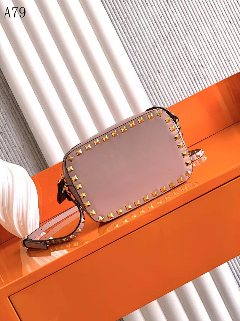 Valentiino + A79 + Rockstud Crossbody Bag #5256