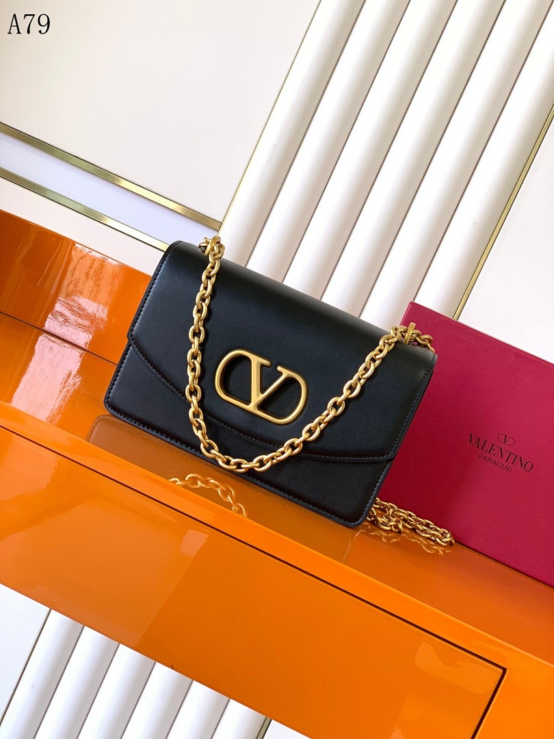 Valentiino + A79 + VLogo Chain Bag #5151 1 Valentiino + A79 + VLogo Chain Bag #5151