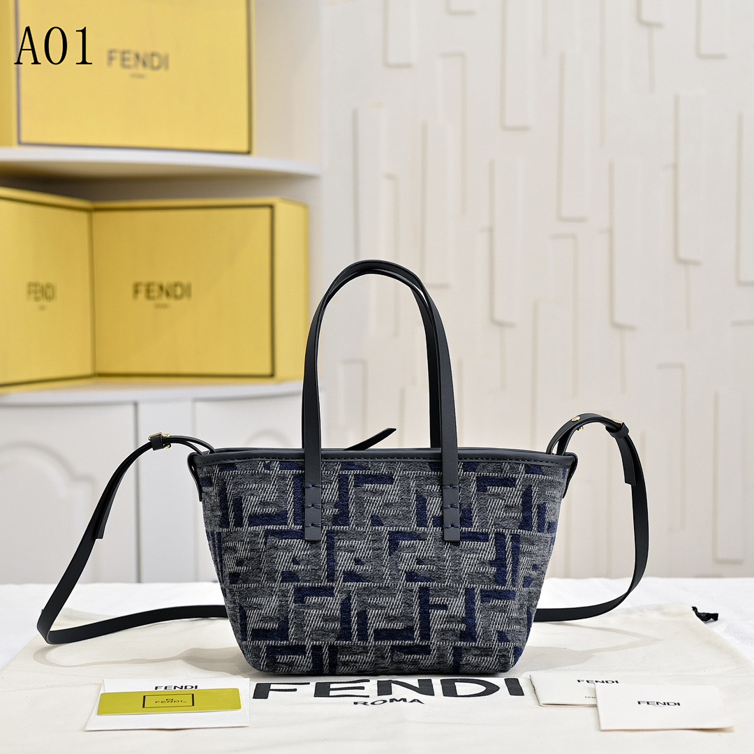 FENDI – A01 – Peekaboo Tote Bag #2444
