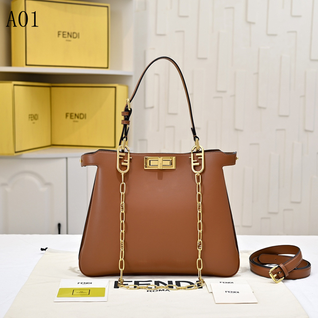 FENDI Baguette Tote #2515