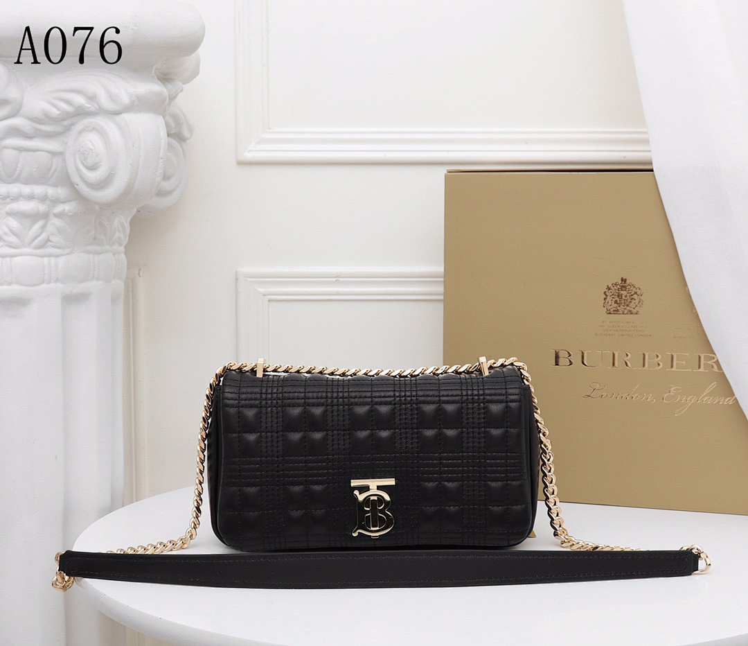 Burberyy A076 TB Quilted Shoulder Bag #5481