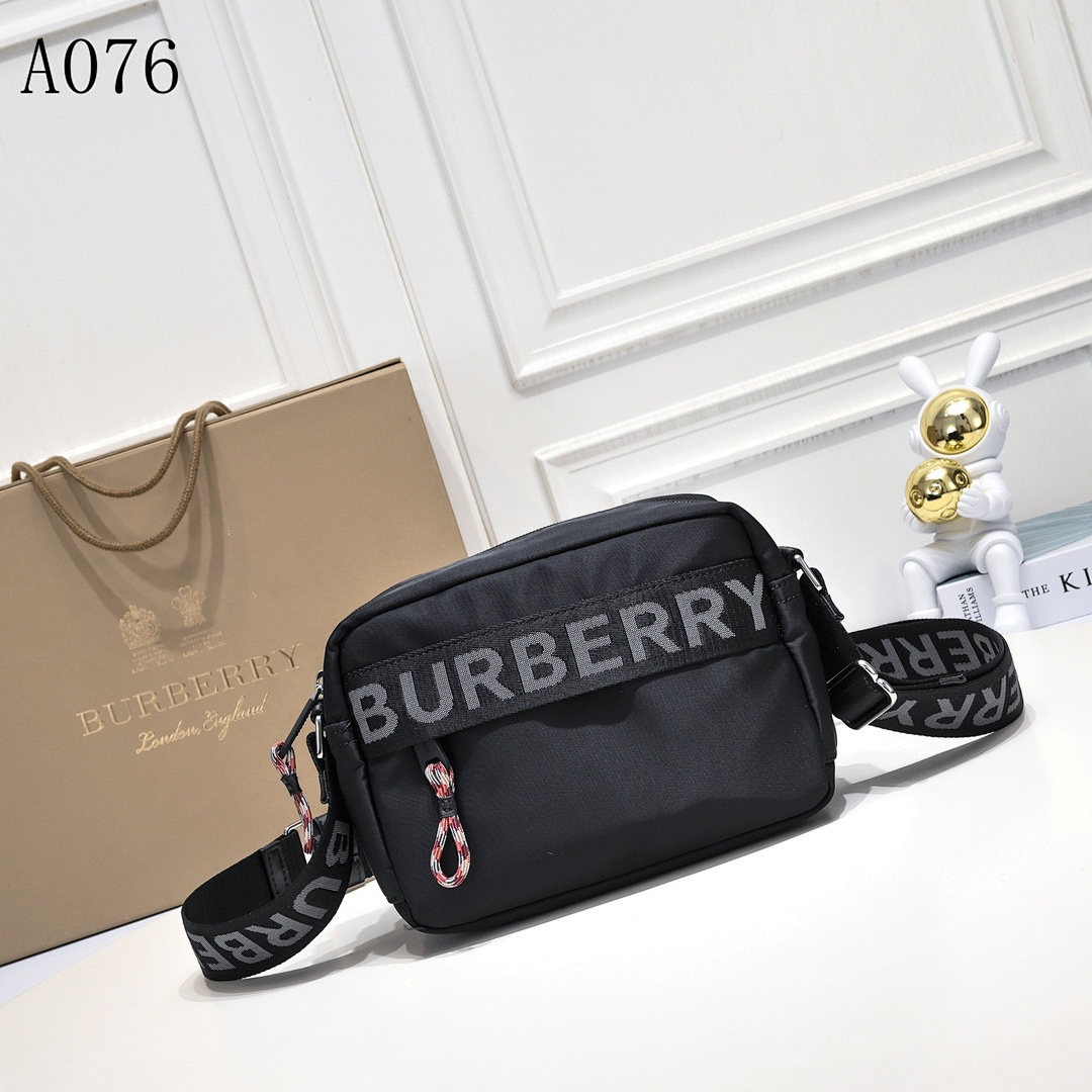 Burberyy A076 Crossbody Bag #5449