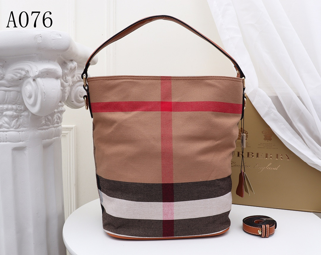 Burberyy + A076 + Checkered Bucket Bag #5455