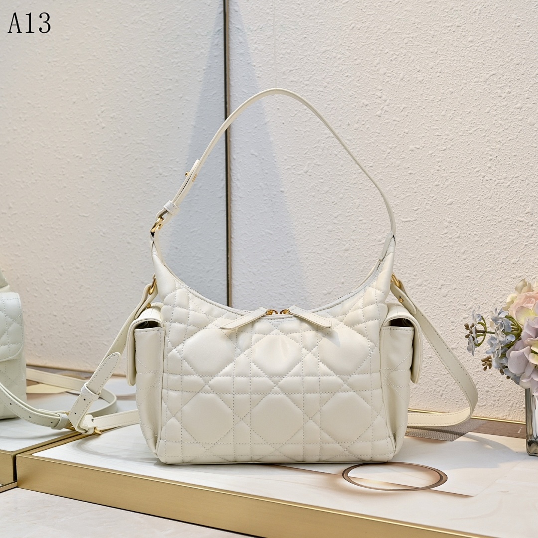 A13 Quilted Shoulder Bag #1203