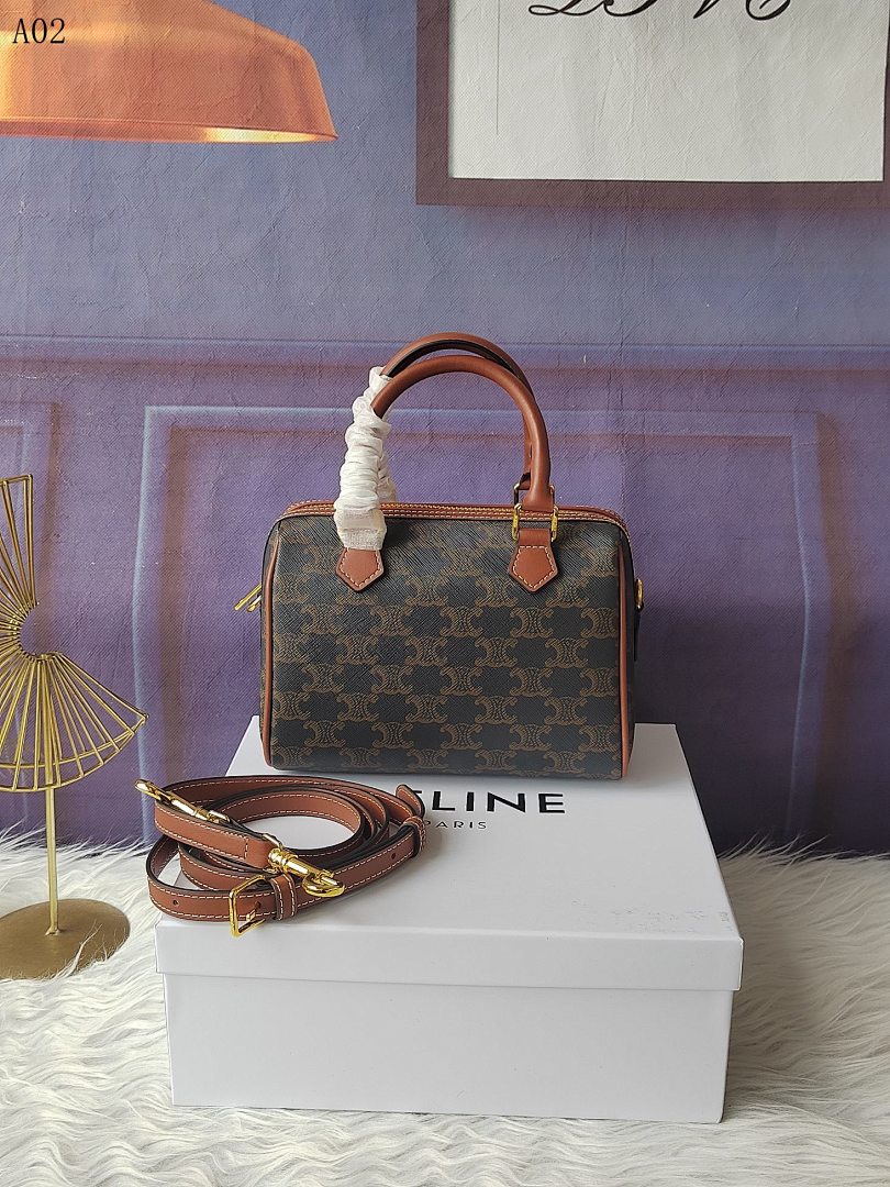 C3line + Trapeze + Mini Trapeze Bag #1388 1 C3linee + Trapeze + Mini Trapeze Bag #1388