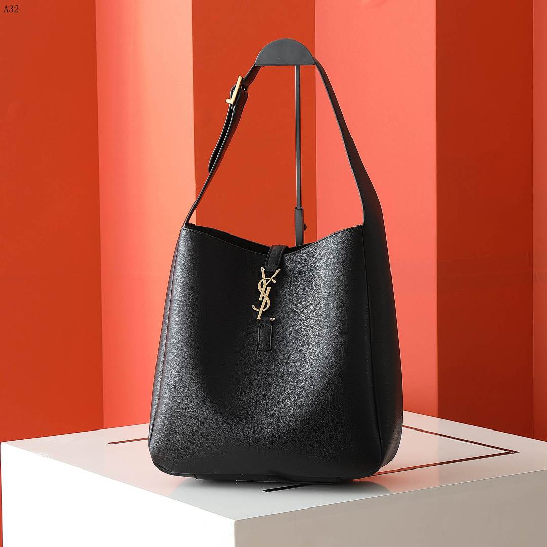 SntLaurent – Le 5 À Sec – Hobo Bag #1009