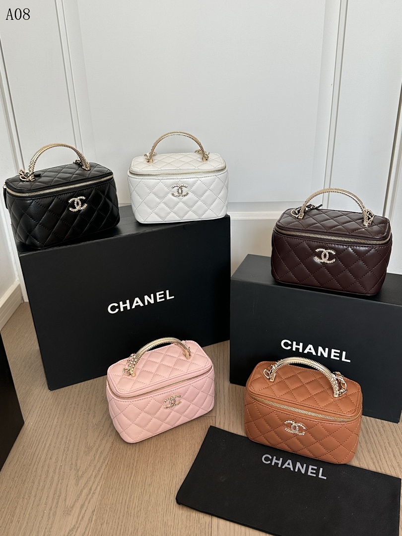 Chan3l Classic Quilted Mini Vanity Case #3033