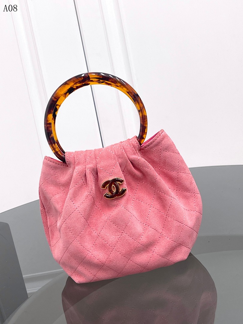Chan3l Classic Quilted Tote with Tortoiseshell Handle #2794