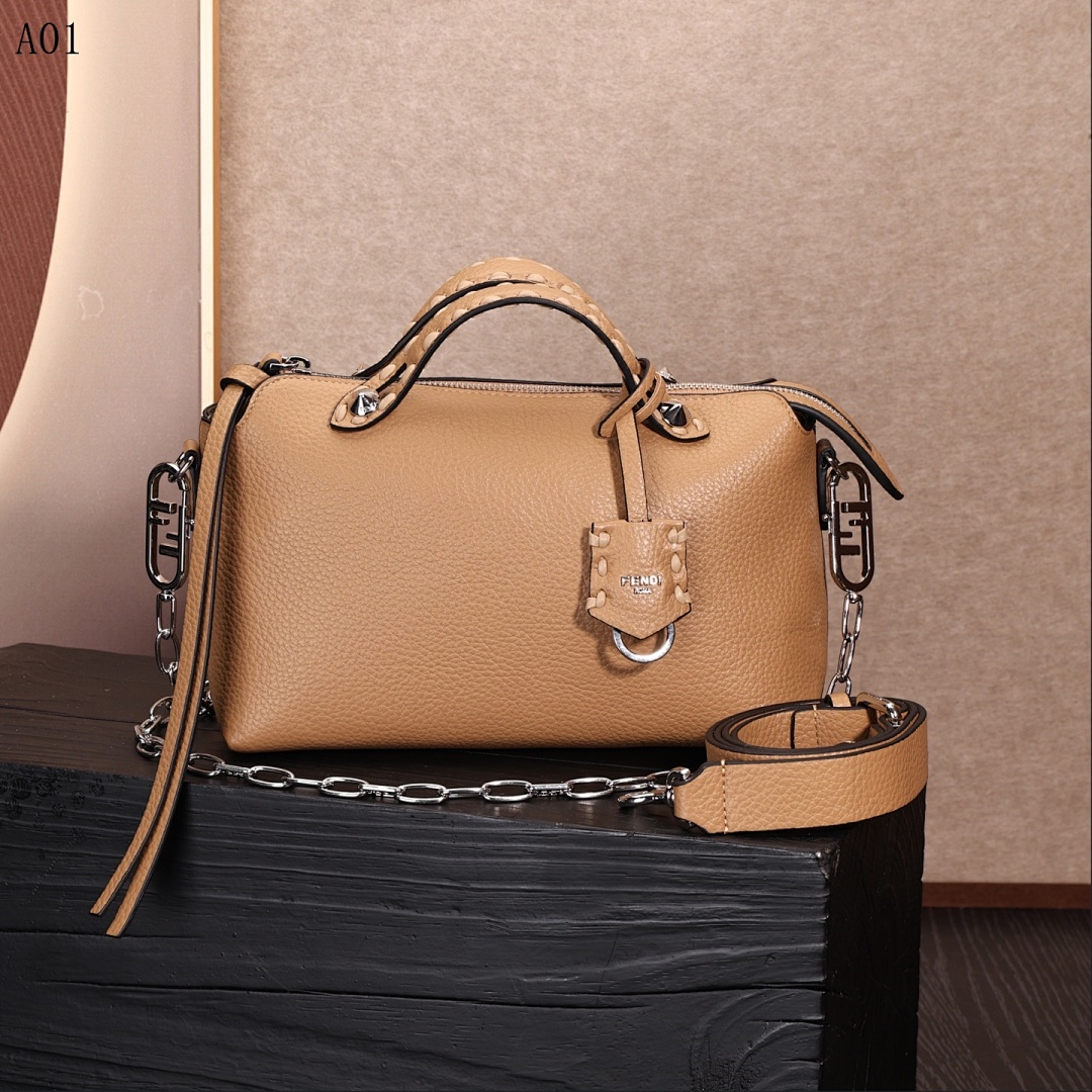 FENDI – Baguette Mini – Tan Leather Shoulder Bag #1355