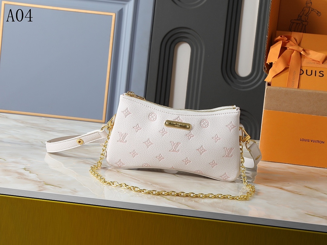 LVutton + A04 + Mini Pochette Accessoire #4422 1 LVutton + A04 + Mini Pochette Accessoire #4422