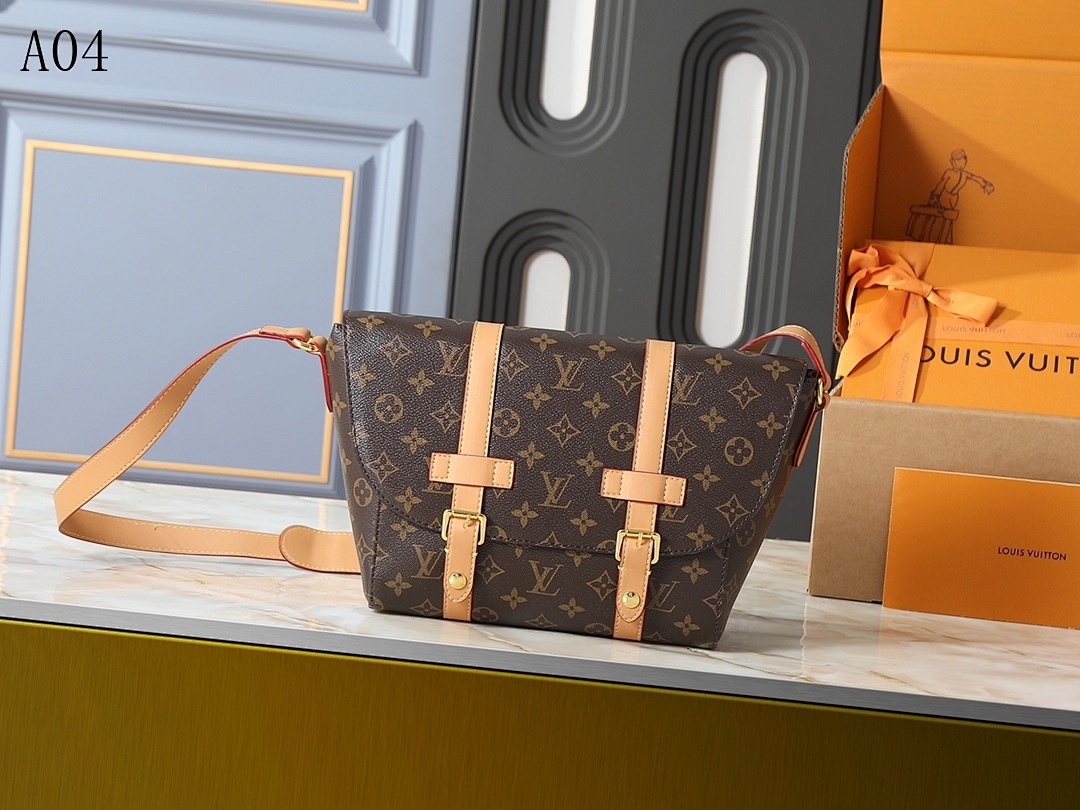 LVutton + A04 + Crossbody Bag #4197