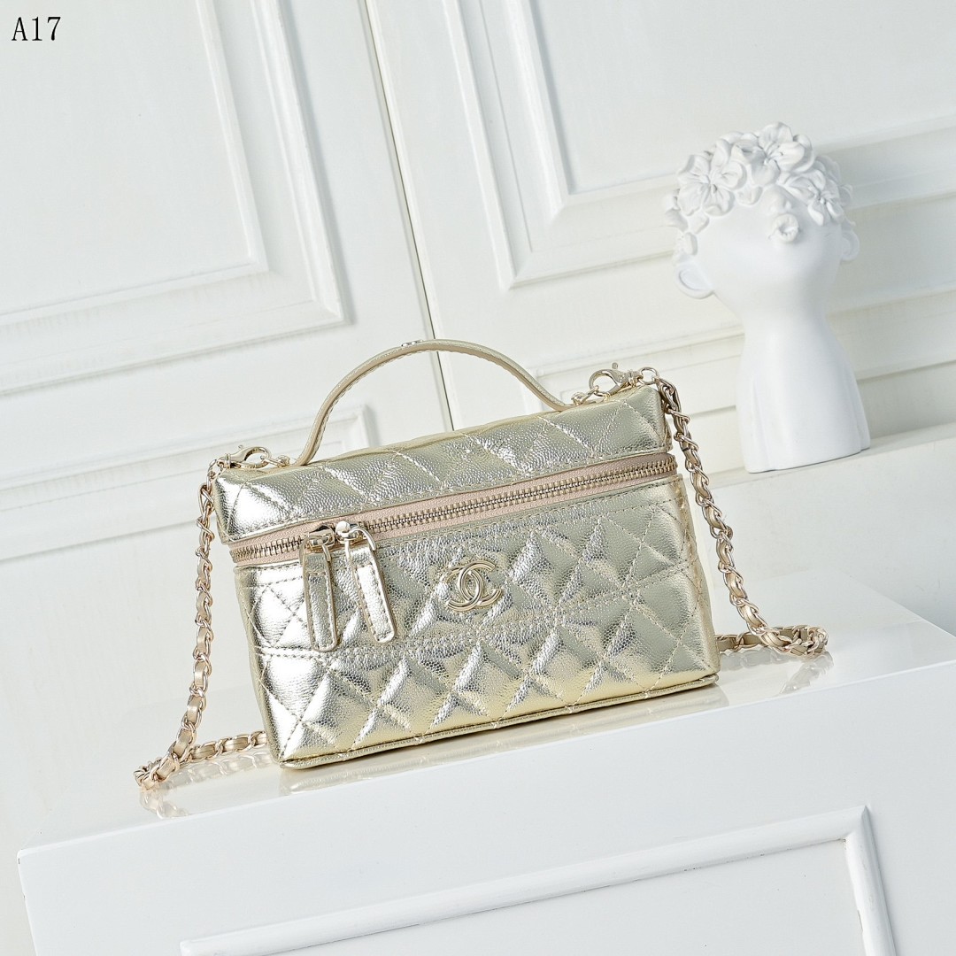 Chan3l Classic Quilted Metallic Silver Shoulder Bag #940