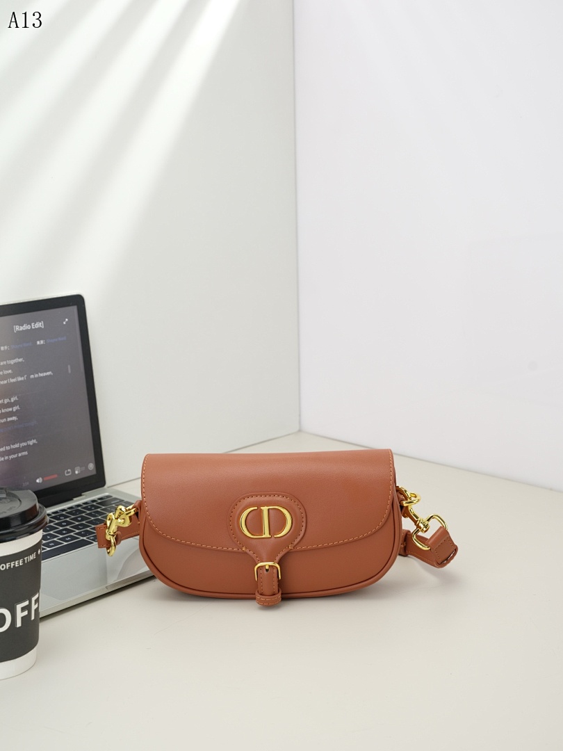 Christian Diiior + 30 Montaigne + Saddle Bag #3475