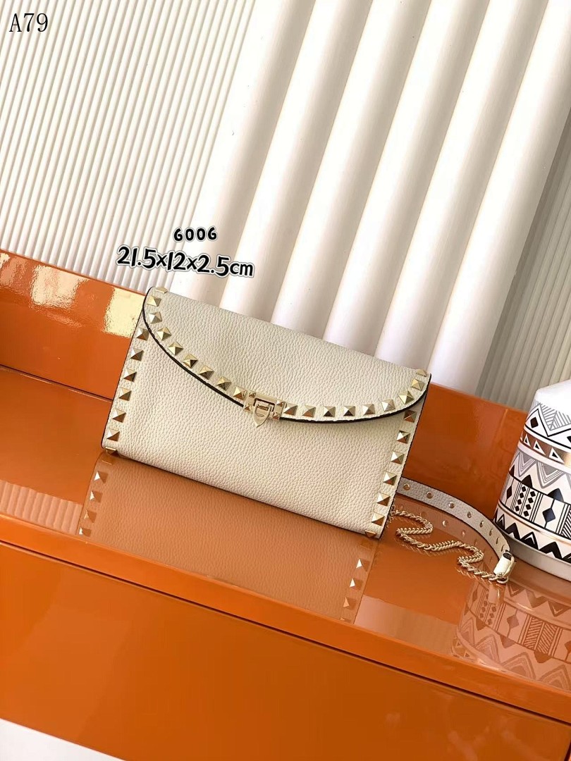 A79 + 6006 + Luxury Stud-Embellished Clutch #5190