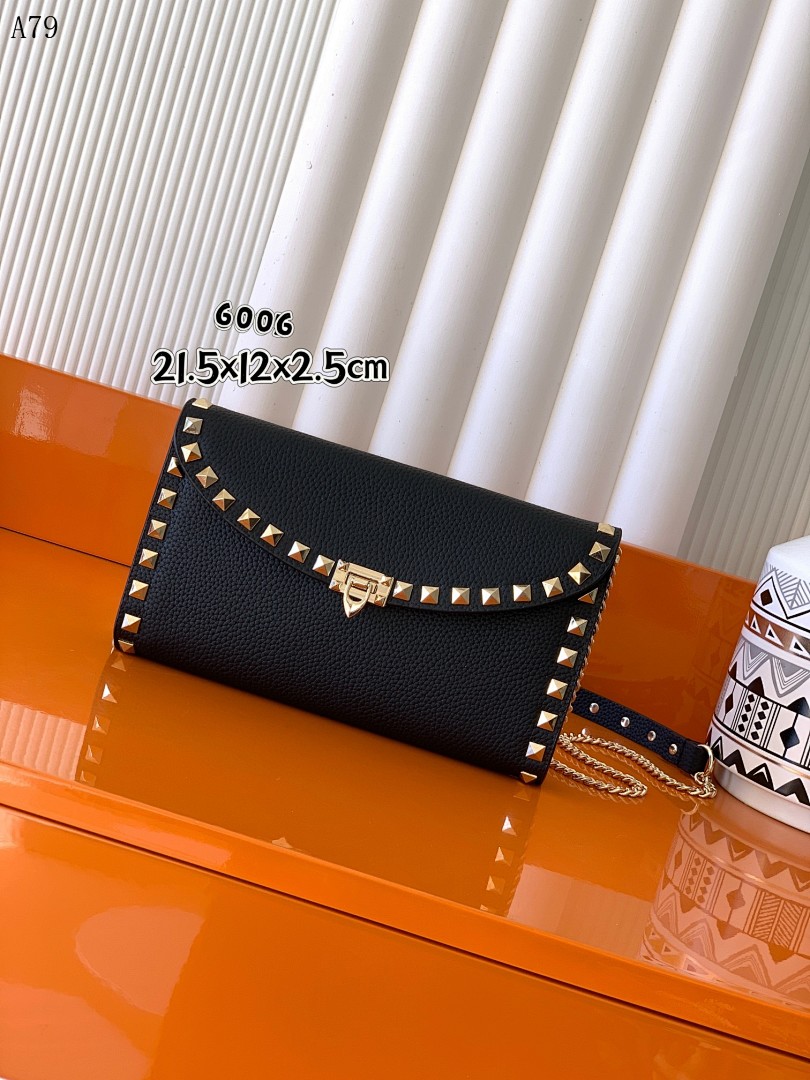 Valentiino + 6006 + Rockstud Clutch Bag #5251