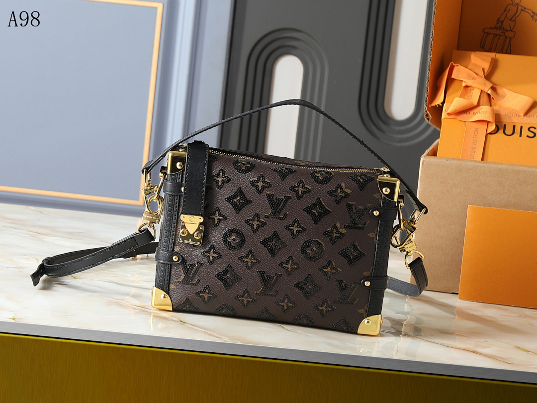 LVutton + Neverfull MM + Monogram Canvas Shoulder Bag #1140 1 LVutton + Neverfull MM + Monogram Canvas Shoulder Bag #1140