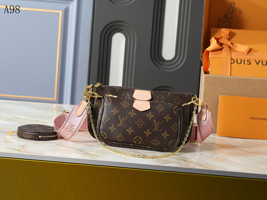LVutton + A98 + Multi Pochette Accessoires #4730 1 LVutton + A98 + Multi Pochette Accessoires #4730