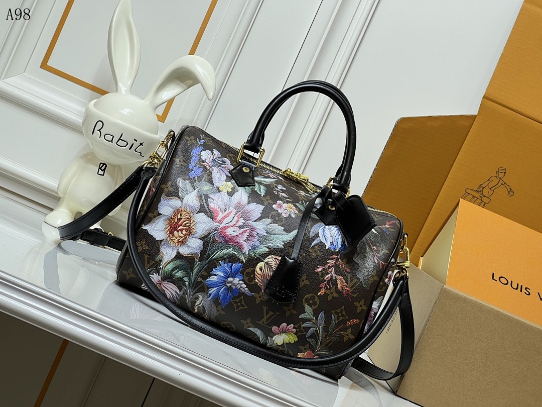 LVutton + A98 + Monogram Flower Tote #4405