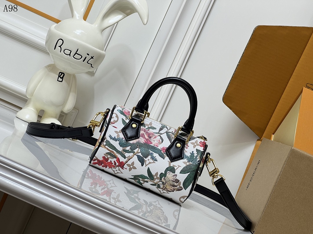 LVutton x Yayoi Kusama - Limited Edition Flower Print Speedy Bag #1098 1 LVutton x Yayoi Kusama – Limited Edition Flower Print Speedy Bag #1098