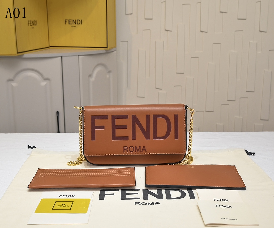 FENDI – Baguette Logo Clutch #1338