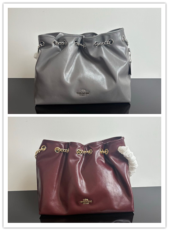Coacch CCZ79 Evelyn Drawstring Tote Bag in Glossy Leather