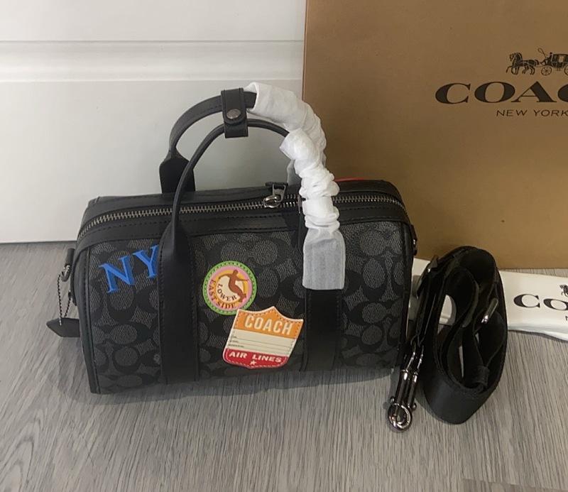 Coacch CBG37 Venturer Duffle Bag with Patch Design