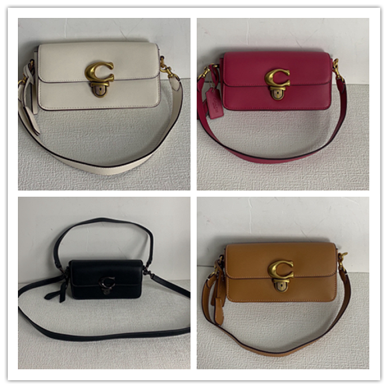 Coacch CE331 Studio Bag in Leather with Gold-Tone Hardware