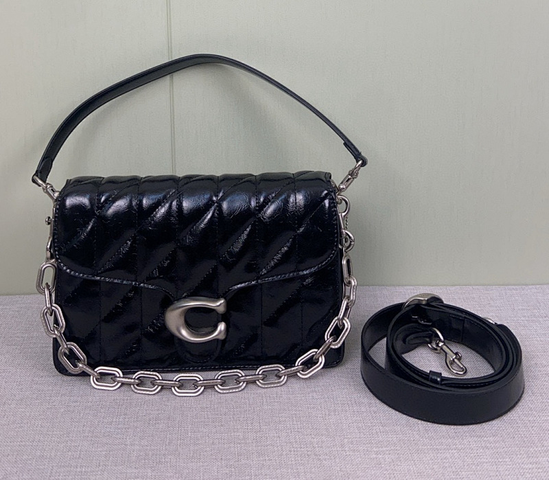 Coacch CAF55 Quilted Chain Tabby Black Shoulder Bag