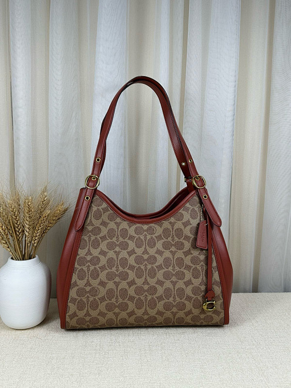 Coacch 4825 Lori Signature Print Shoulder Tote Bag