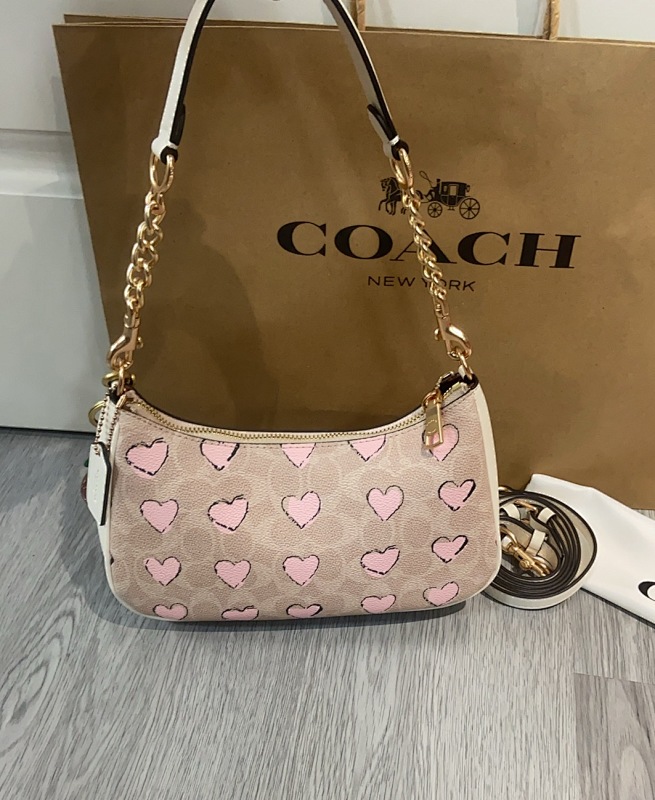 Coacch CBS73 Pink Heart Print Shoulder Bag