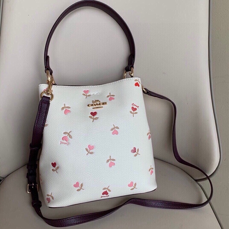 Coacch 2811 Floral Heart Print Bucket Bag White