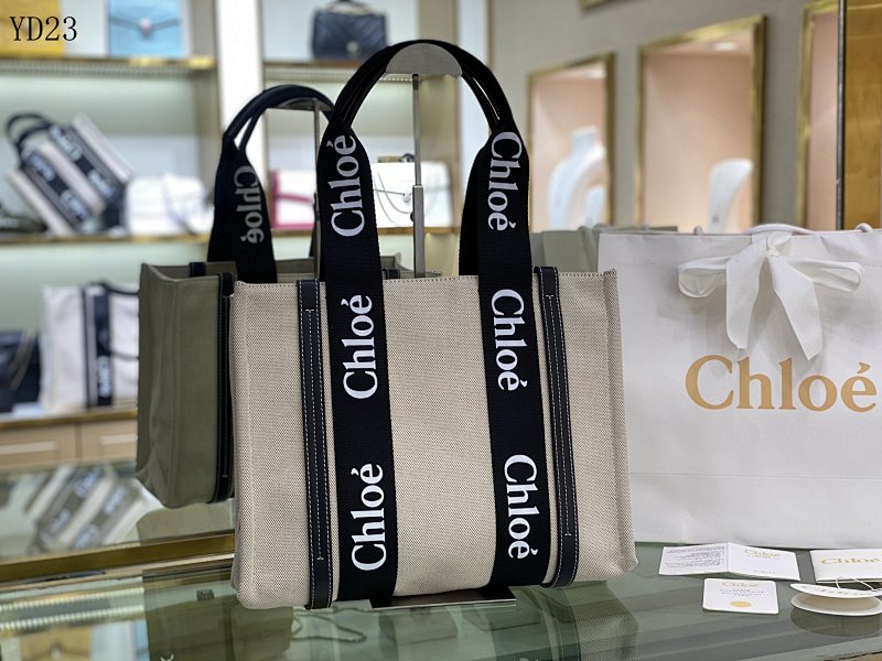 Chl0e YD2363 Woody Tote Bag – Limited Edition Beige Canvas with Black Logo Strap