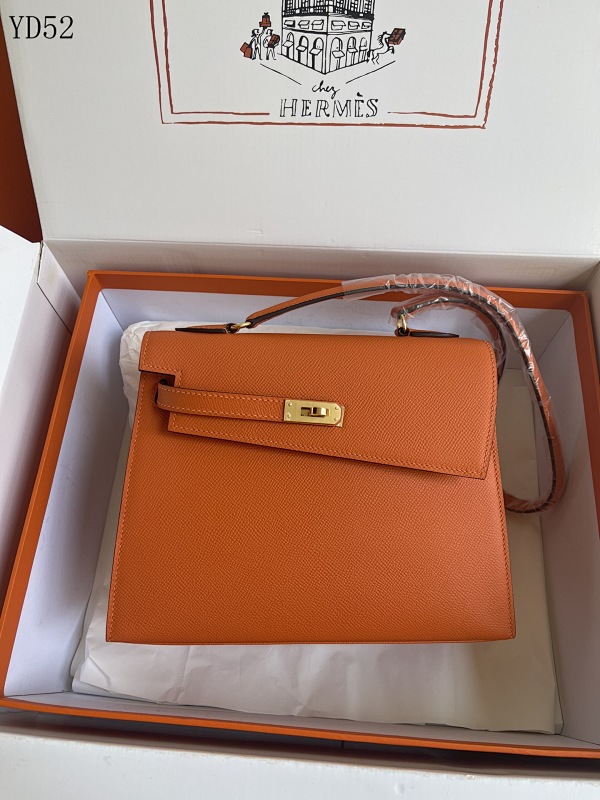 cover-120248760 Hermès YD52 20CM Double-Face Kelly Orange