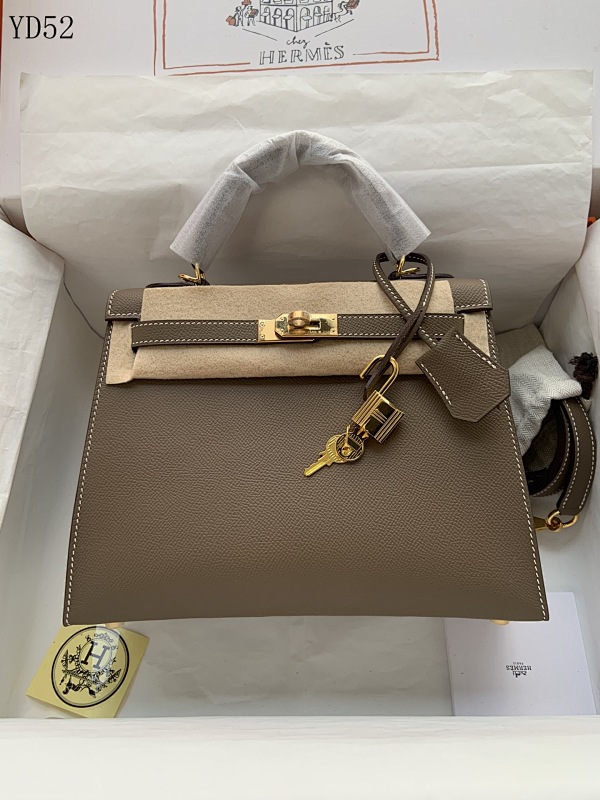Hermès YD52 Kelly Epsom Leather Handbag with Hand Stitching