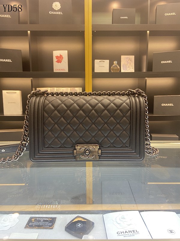 CHANELL YD5858 Quilted Leather Shoulder Bag