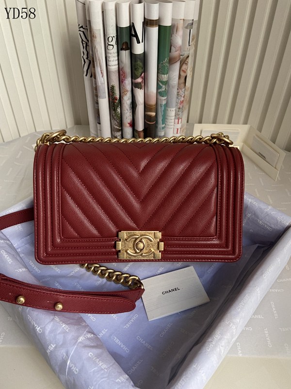 cover-124861236 CHANELL YD58 Flap Bag Red Calfskin Quilted